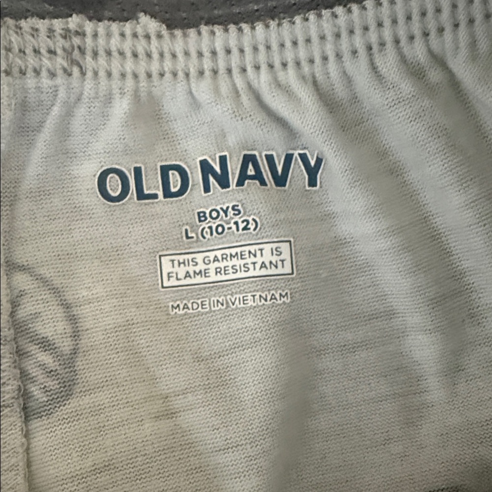 Old Navy Boys' pajama shorts - Picture 4 of 4